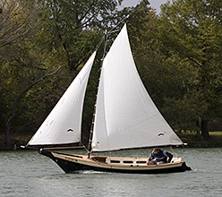 The Super Skipjack Sailboat Plans